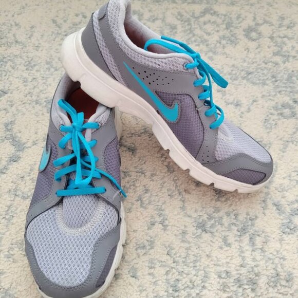 Nike Flex Experience RN 2 Running  Shoes size 9 - Picture 2 of 5